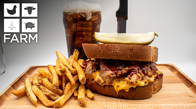 Grilled Mac and Cheese Pulled Pork Sandwich $13.99*